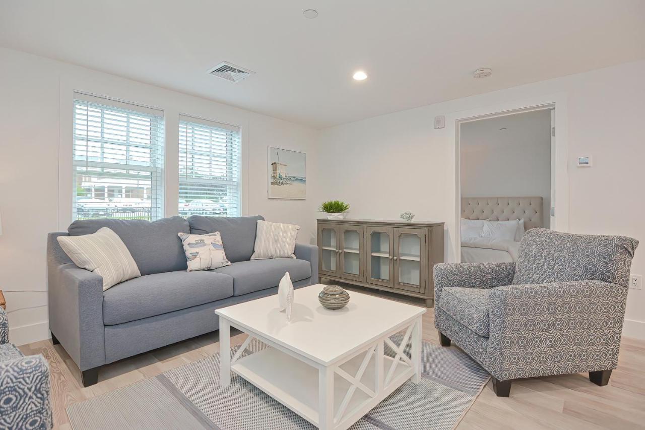 Downtown Plymouth Waterfront Luxury Condos Buitenkant foto