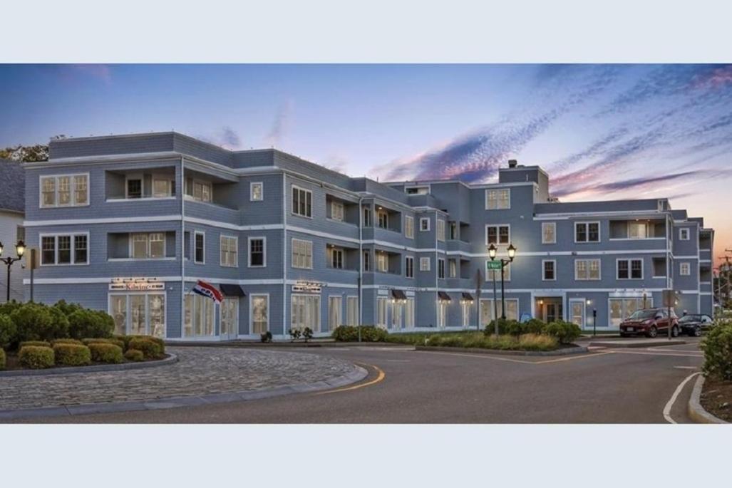 Downtown Plymouth Waterfront Luxury Condos Buitenkant foto
