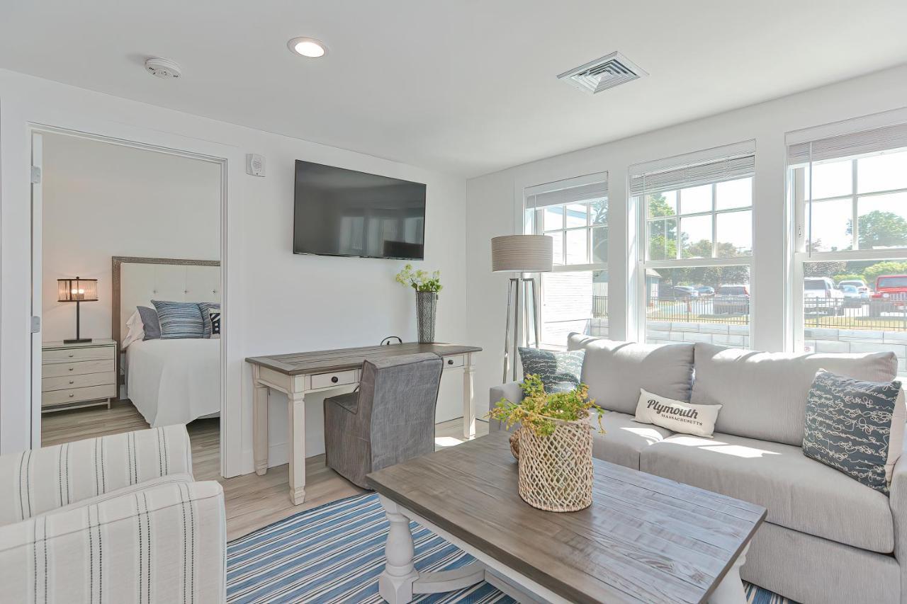 Downtown Plymouth Waterfront Luxury Condos Buitenkant foto