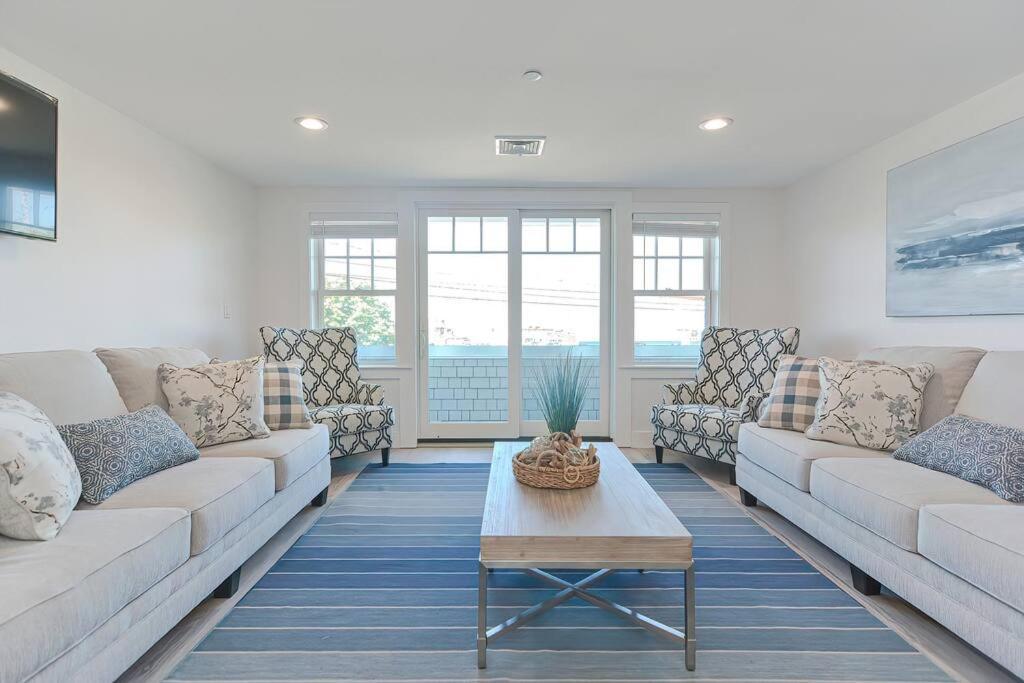 Downtown Plymouth Waterfront Luxury Condos Buitenkant foto