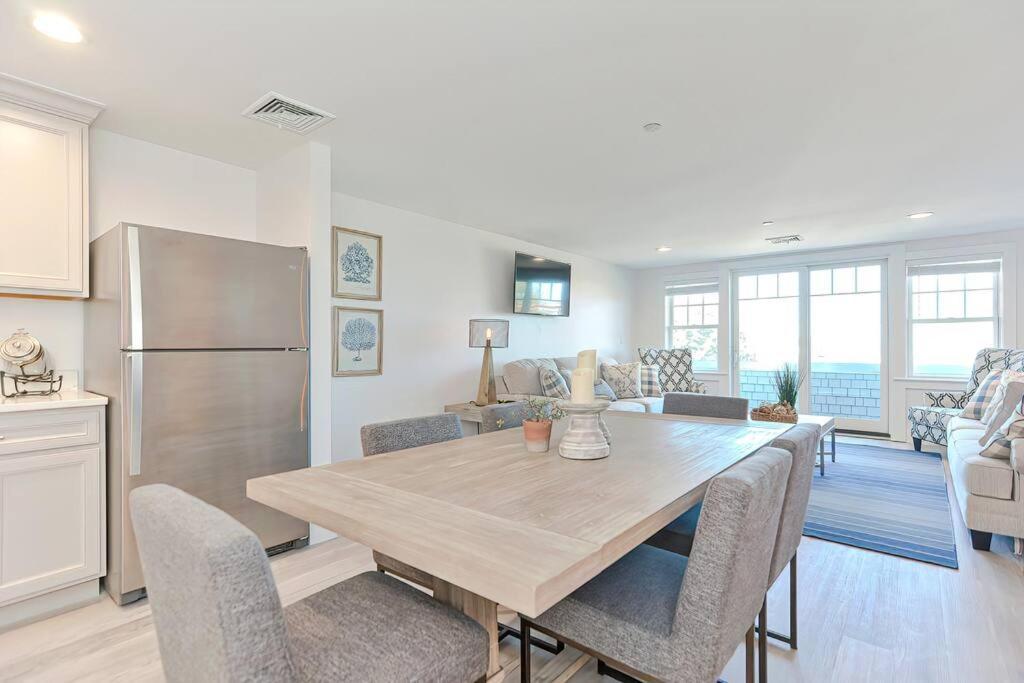 Downtown Plymouth Waterfront Luxury Condos Buitenkant foto